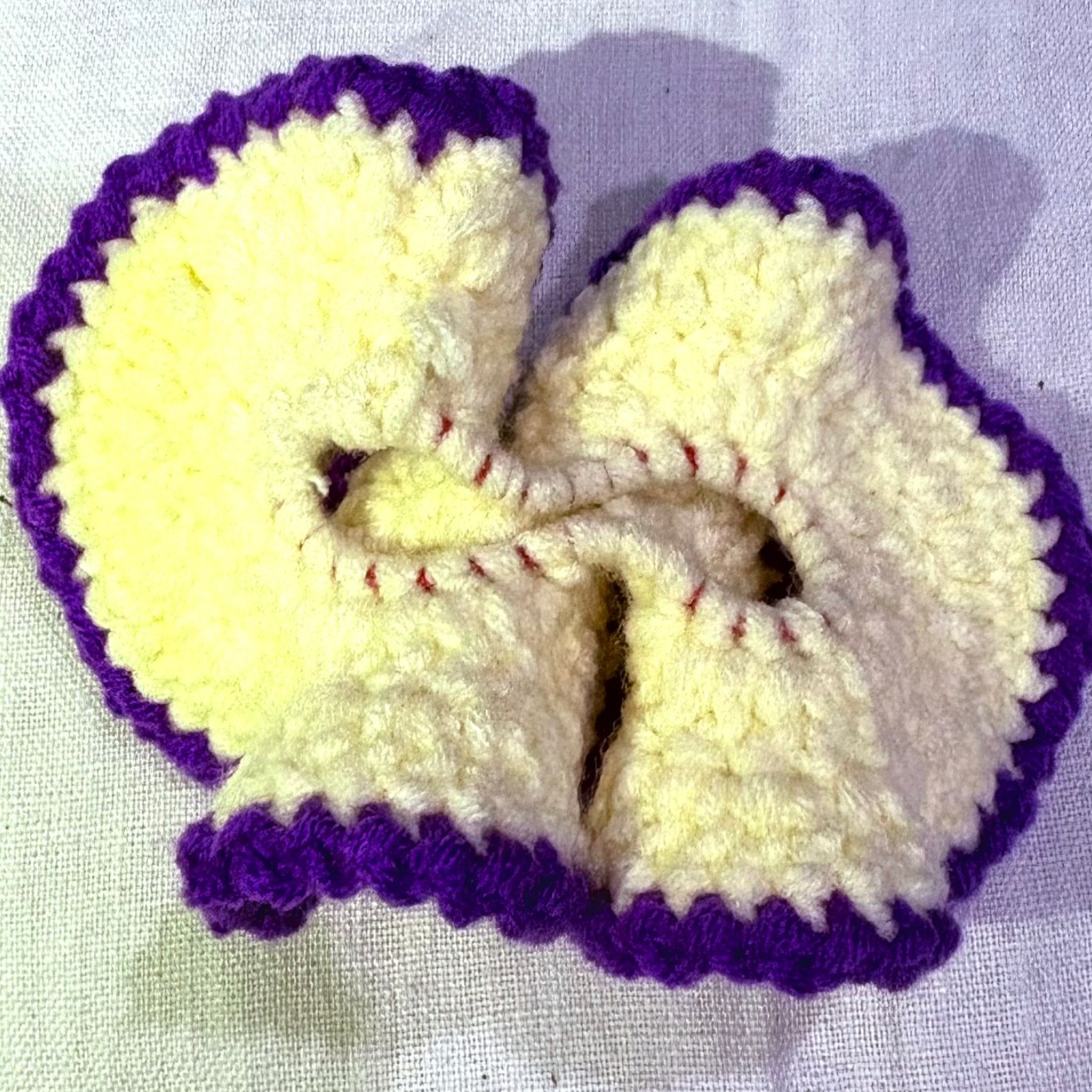 Crochet scrunchie